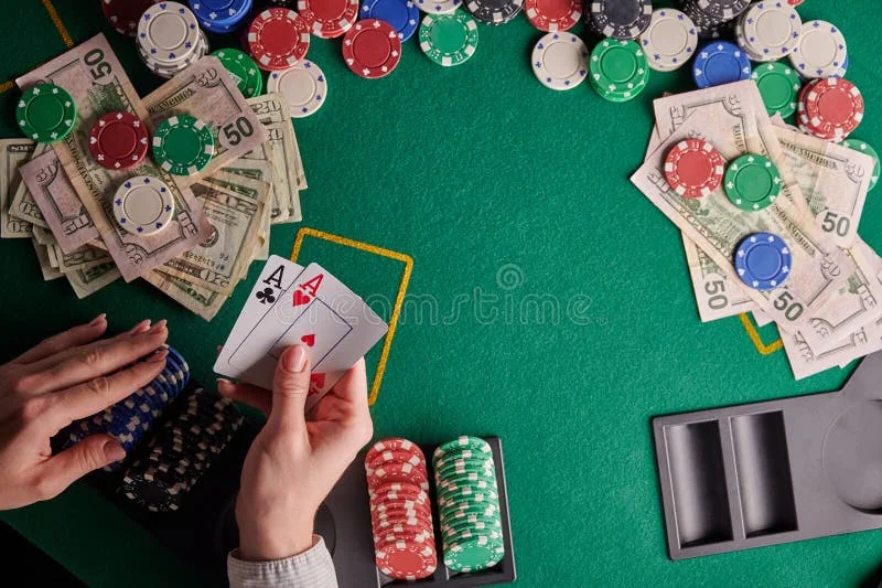 Pengalaman bingo mobile dengan kartu dan status ronde HW777